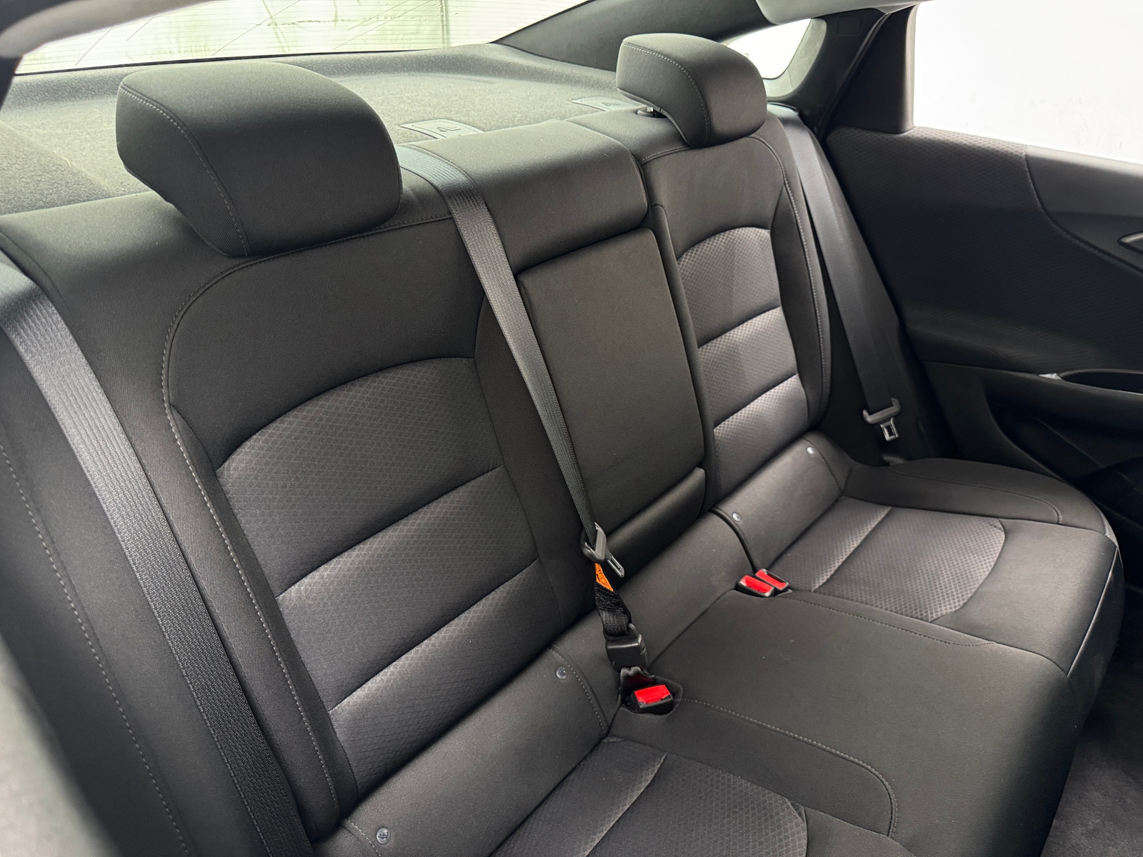 Thumbnail: 2018 Chevrolet Malibu - 6