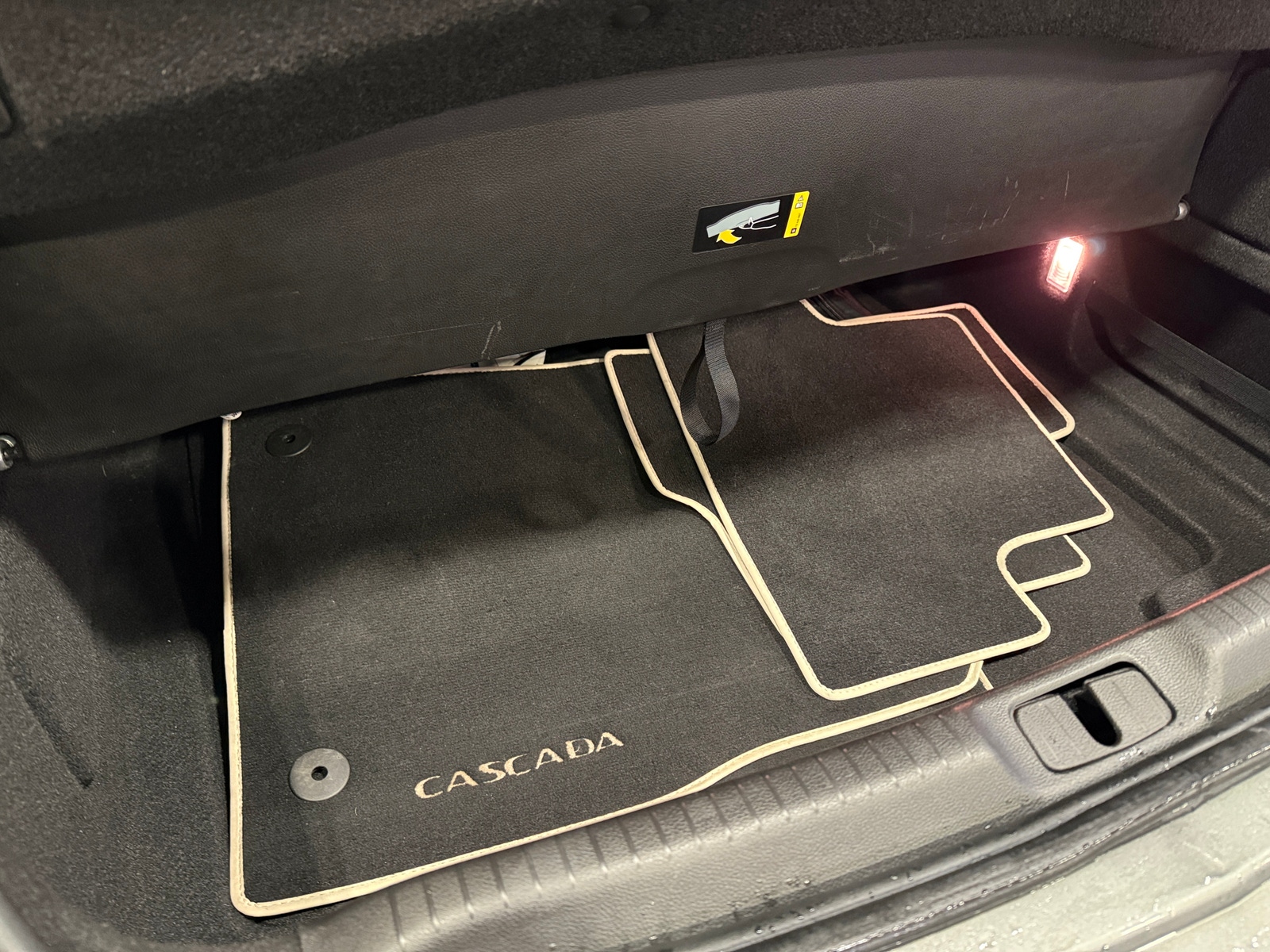 Thumbnail: 2017 Buick Cascada - 6