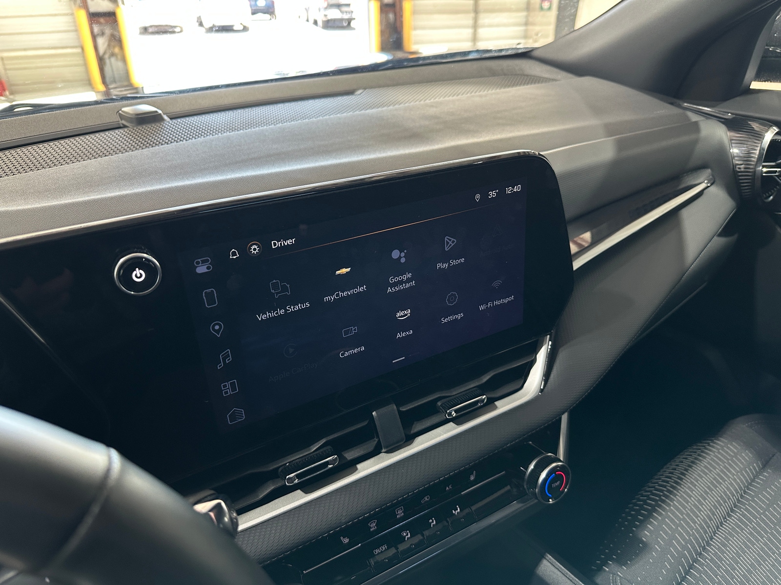 Thumbnail: 2025 Chevrolet Equinox - 4