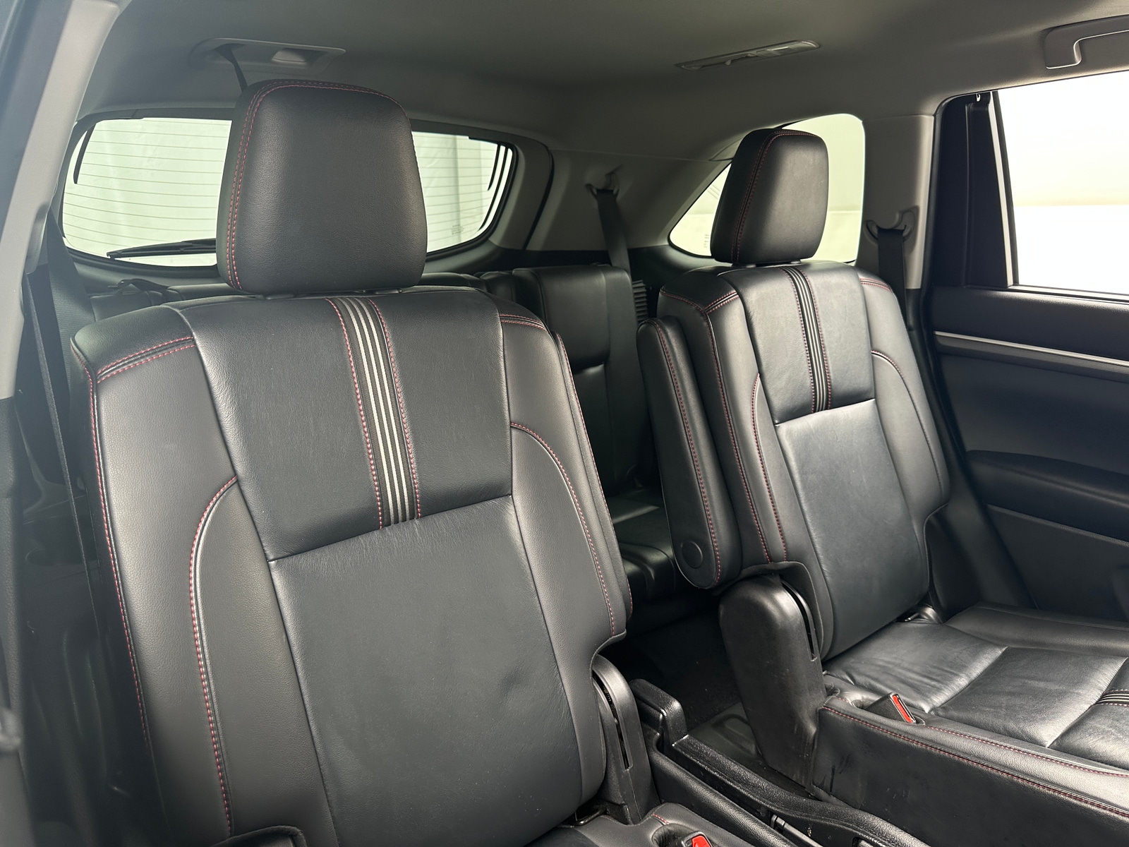 Thumbnail: 2019 Toyota Highlander - 5