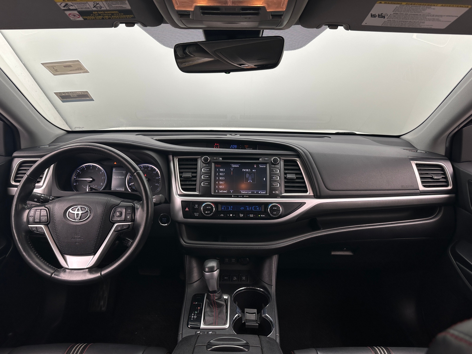 Thumbnail: 2019 Toyota Highlander - 2