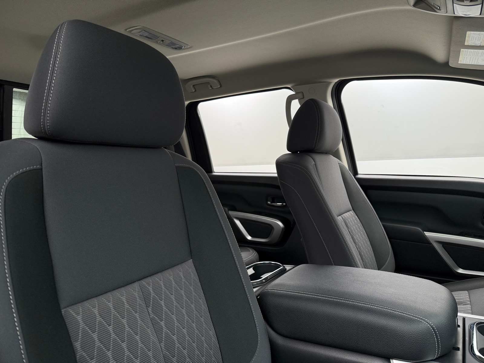 Thumbnail: 2024 Nissan Titan - 2