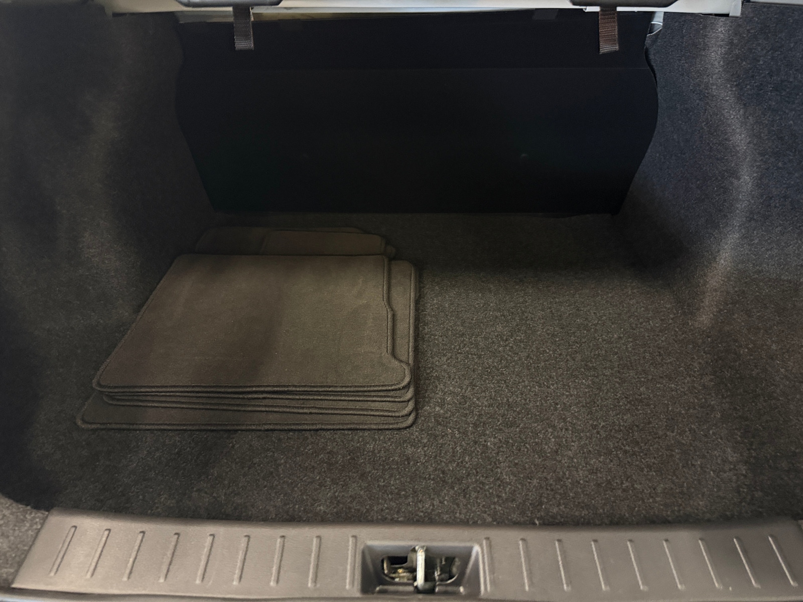 Thumbnail: 2025 Nissan Versa - 7