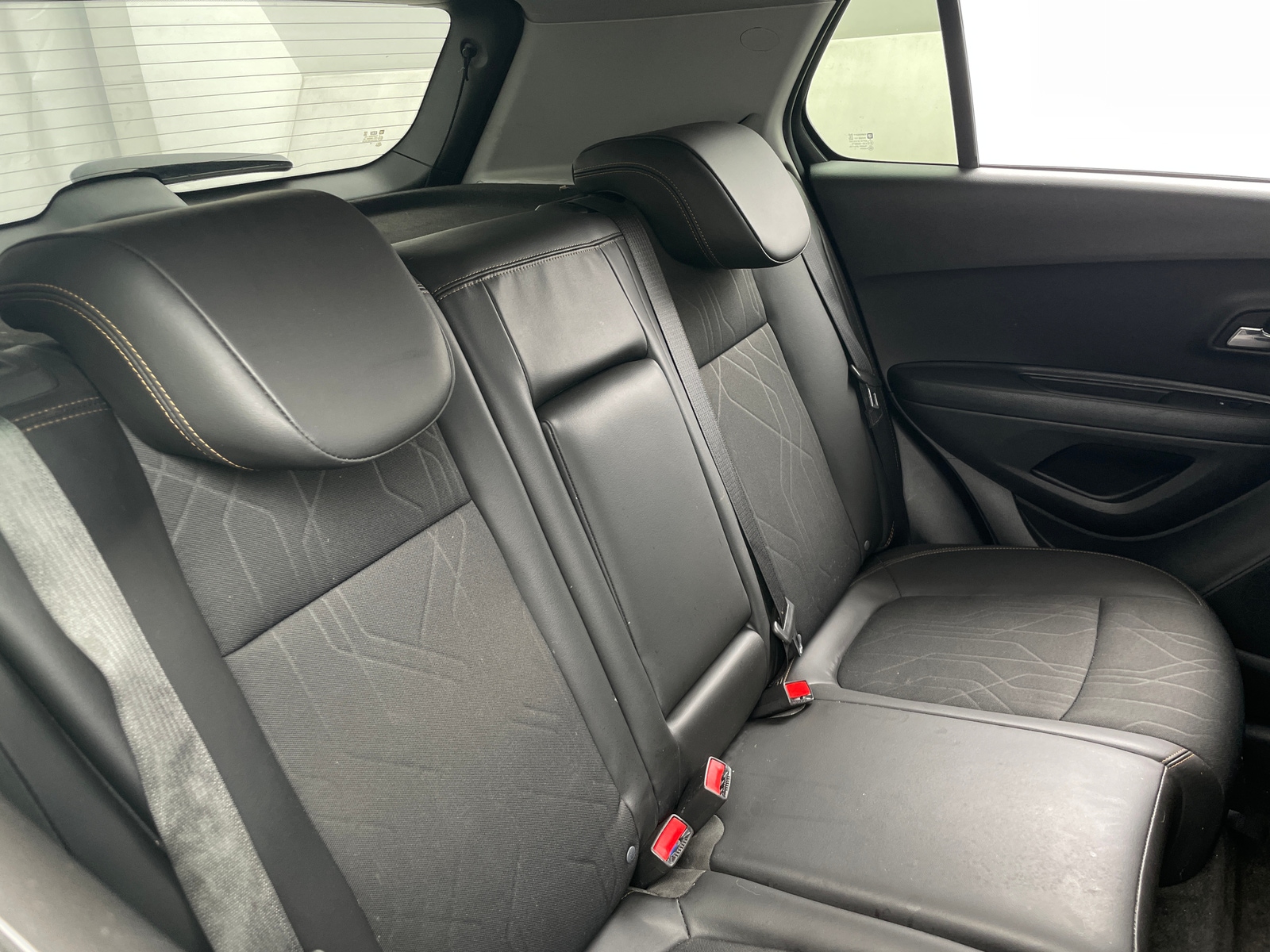 Thumbnail: 2022 Chevrolet Trax - 6