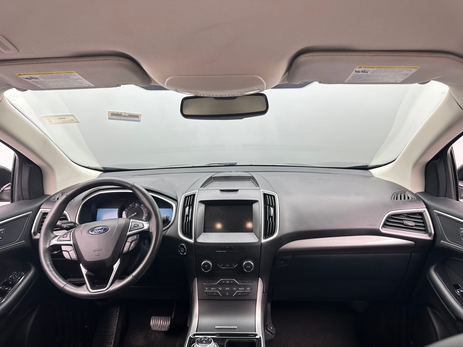 Thumbnail: 2020 Ford Edge - 2