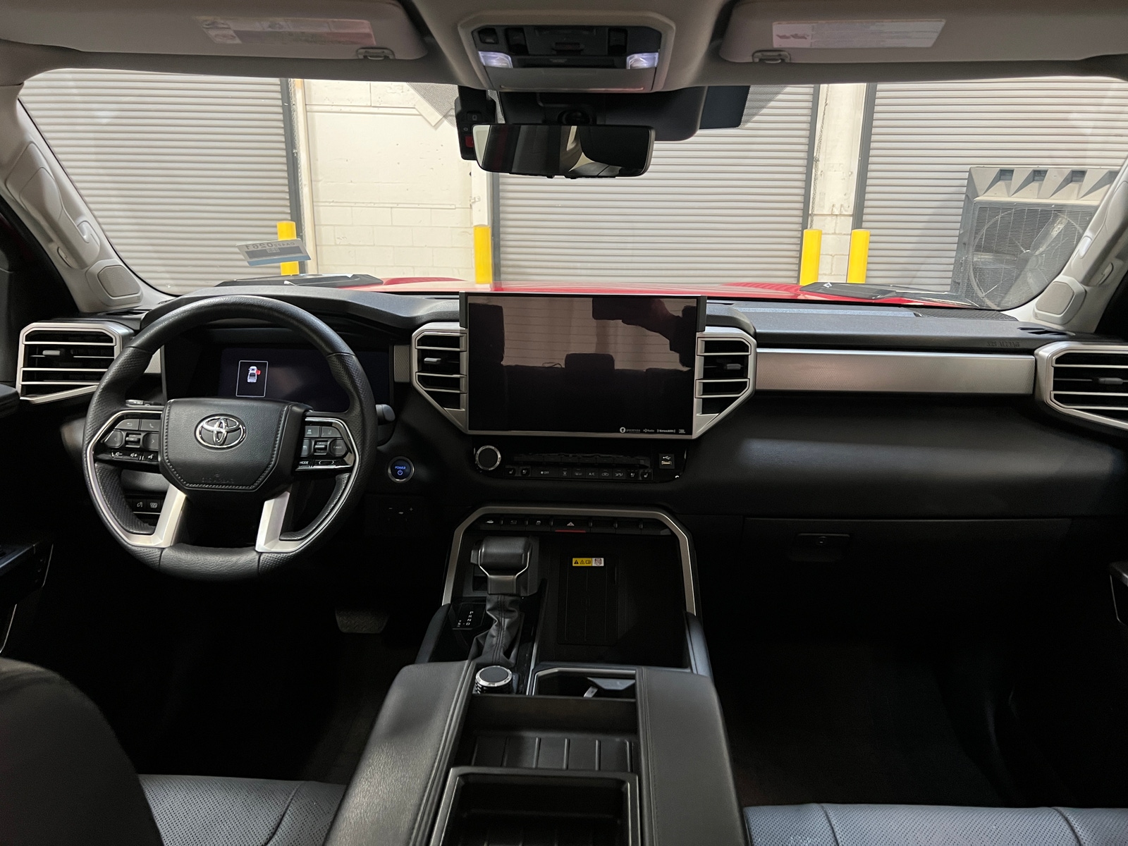 Thumbnail: 2023 Toyota Tundra - 2