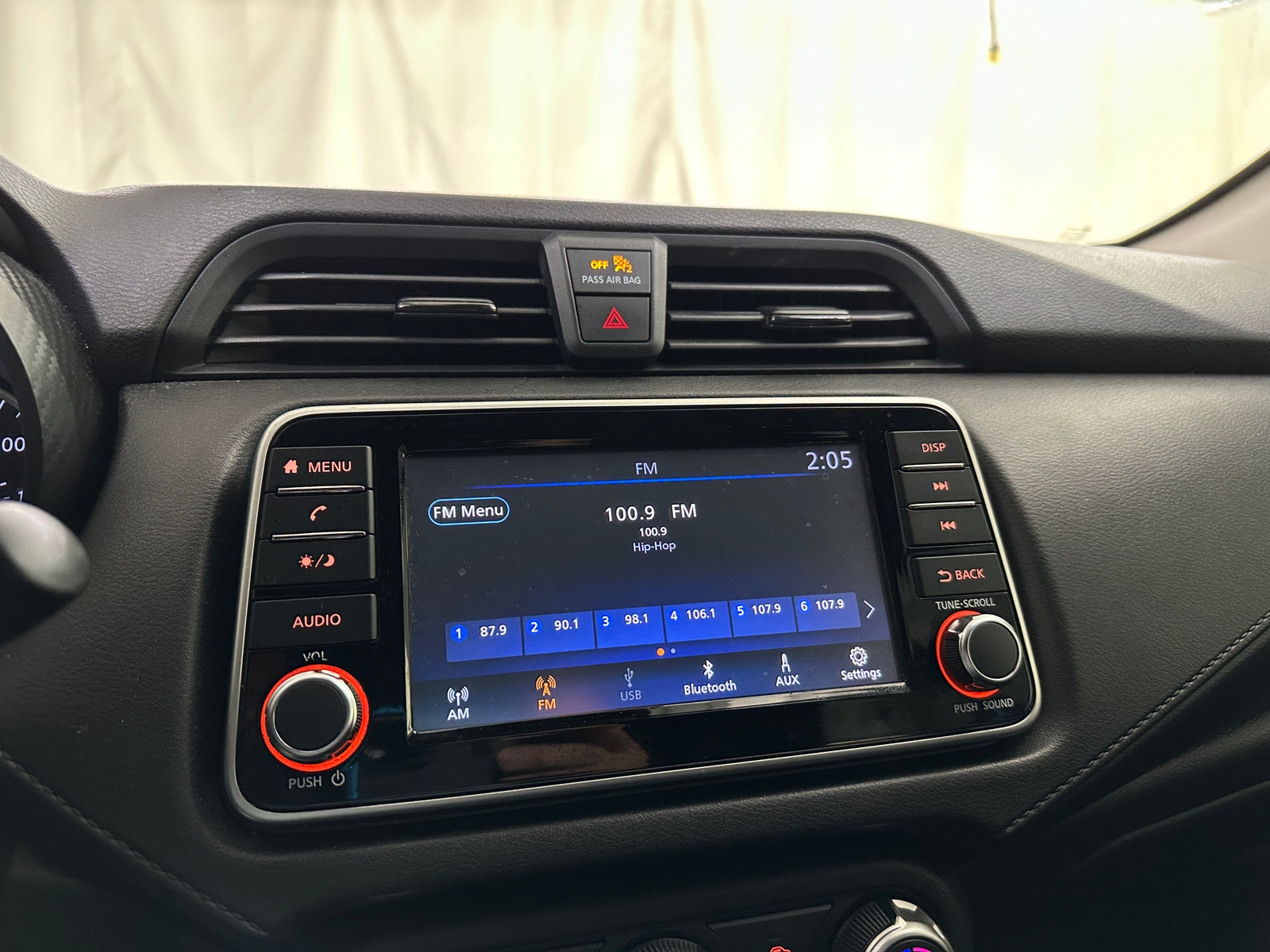 Thumbnail: 2022 Nissan Versa - 4