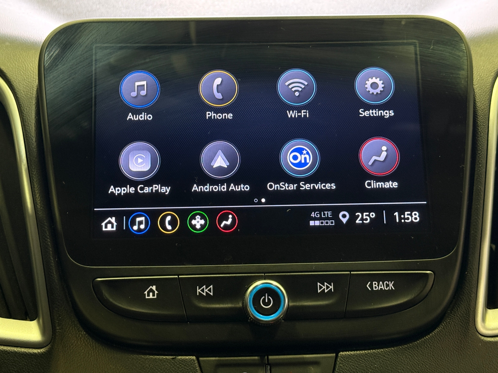 Thumbnail: 2024 Chevrolet Malibu - 4