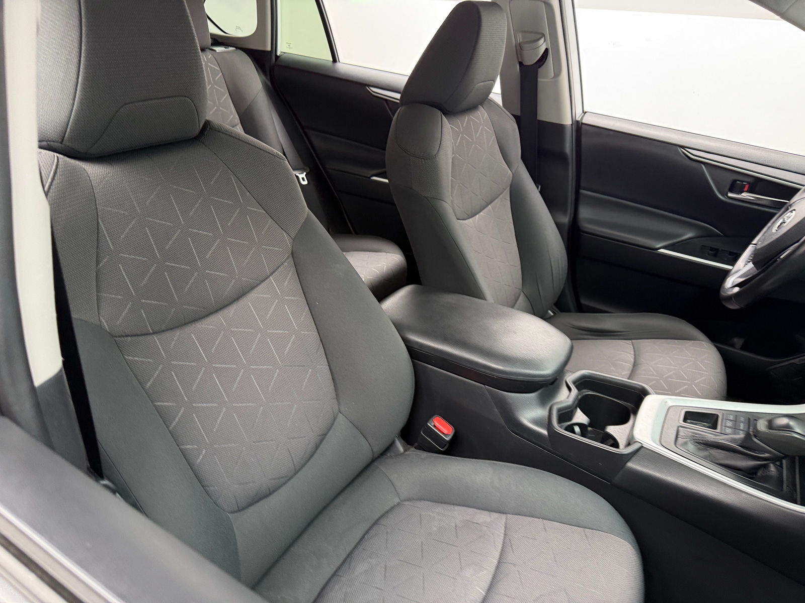 Thumbnail: 2019 Toyota RAV4 - 2