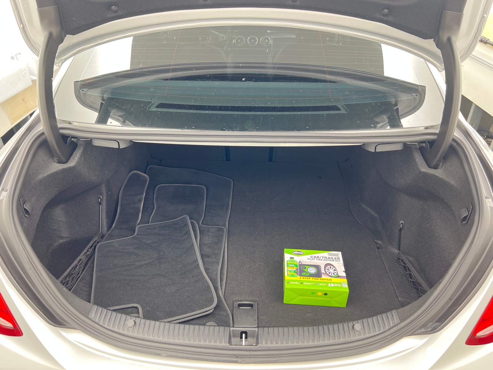 Thumbnail: 2016 Mercedes-Benz C-Class - 6