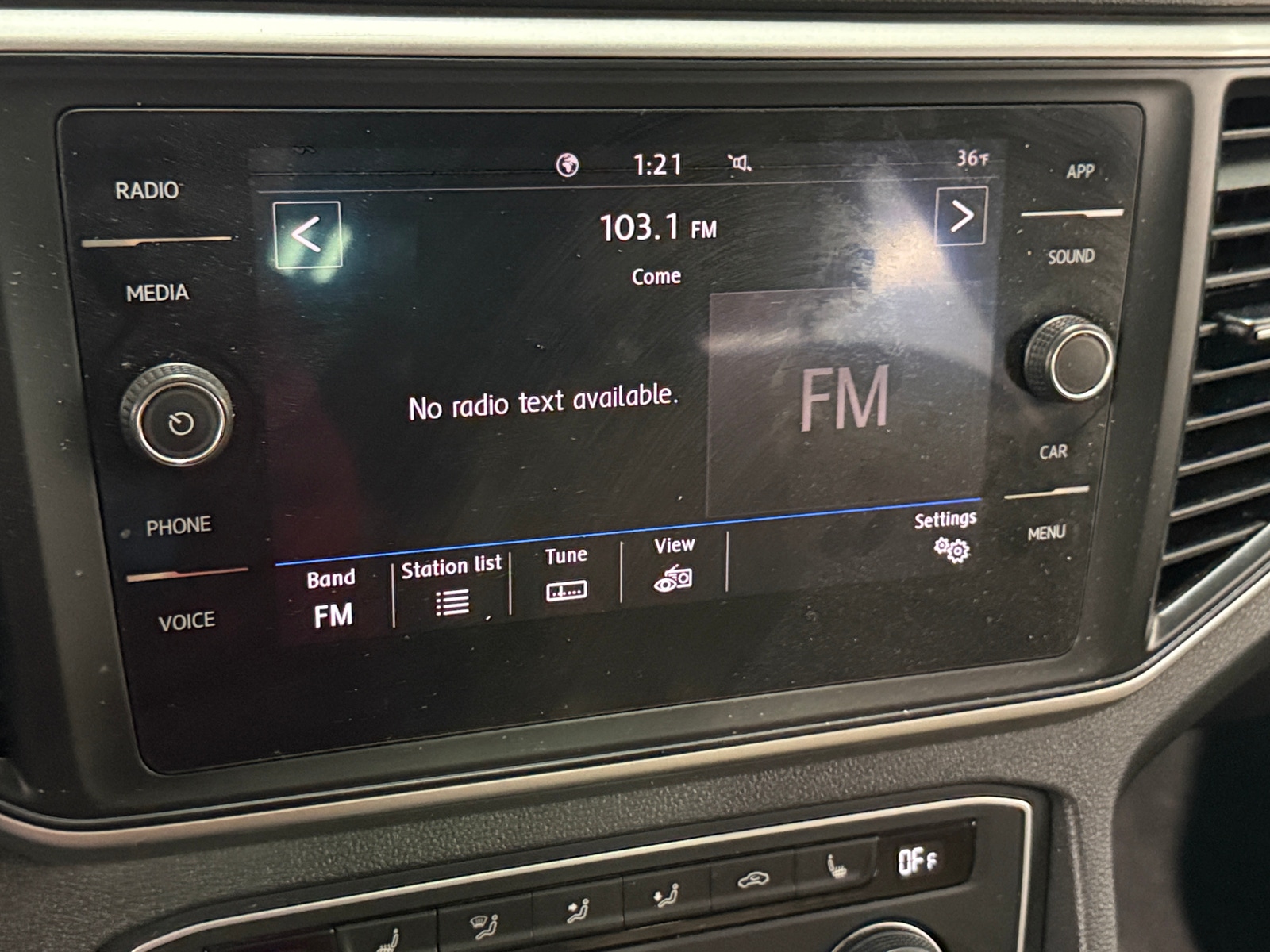 Thumbnail: 2020 Volkswagen Atlas - 3