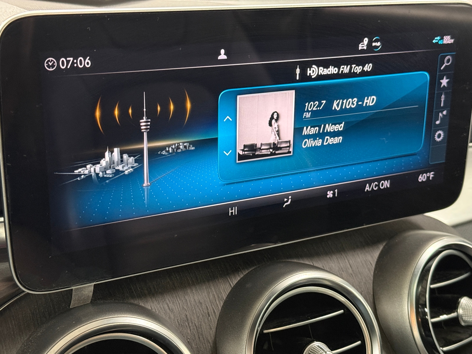 Thumbnail: 2019 Mercedes-Benz C-Class - 2