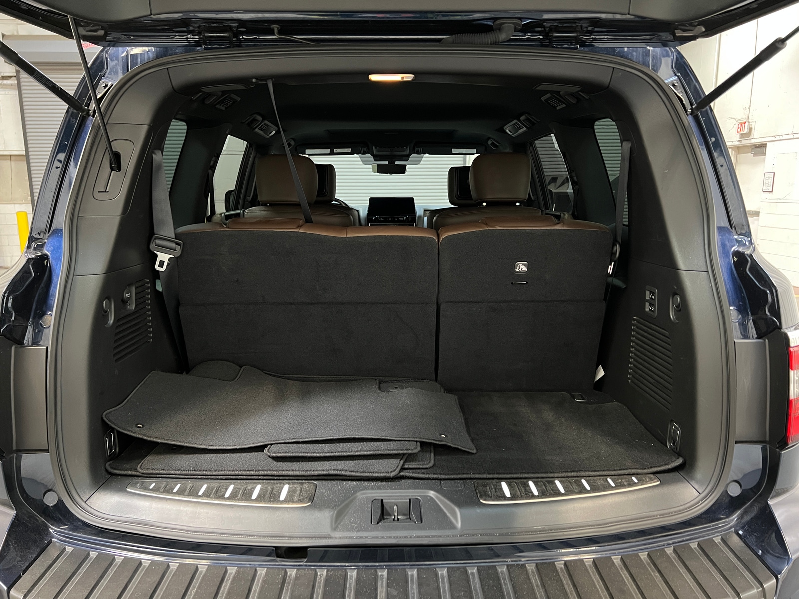 Thumbnail: 2021 Nissan Armada - 6