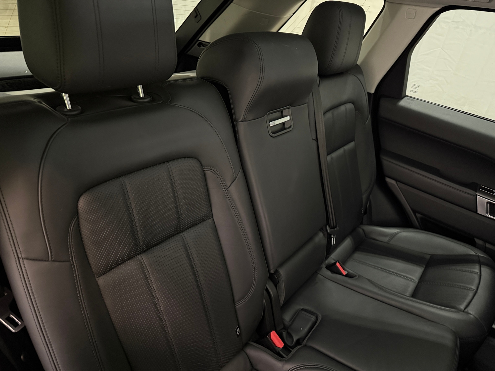 Thumbnail: 2020 Land Rover Range Rover Sport - 5