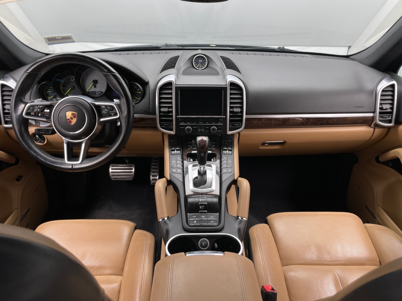 Thumbnail: 2016 Porsche Cayenne - 2