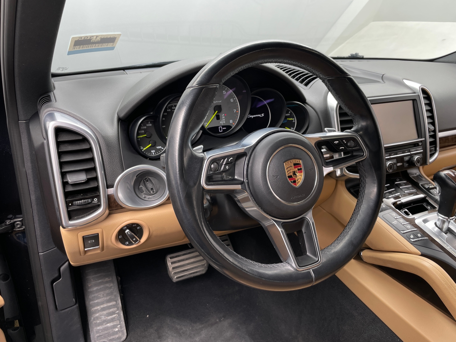 Thumbnail: 2016 Porsche Cayenne - 4