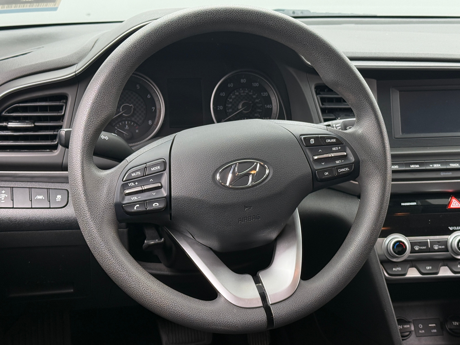 Thumbnail: 2020 Hyundai Elantra - 5