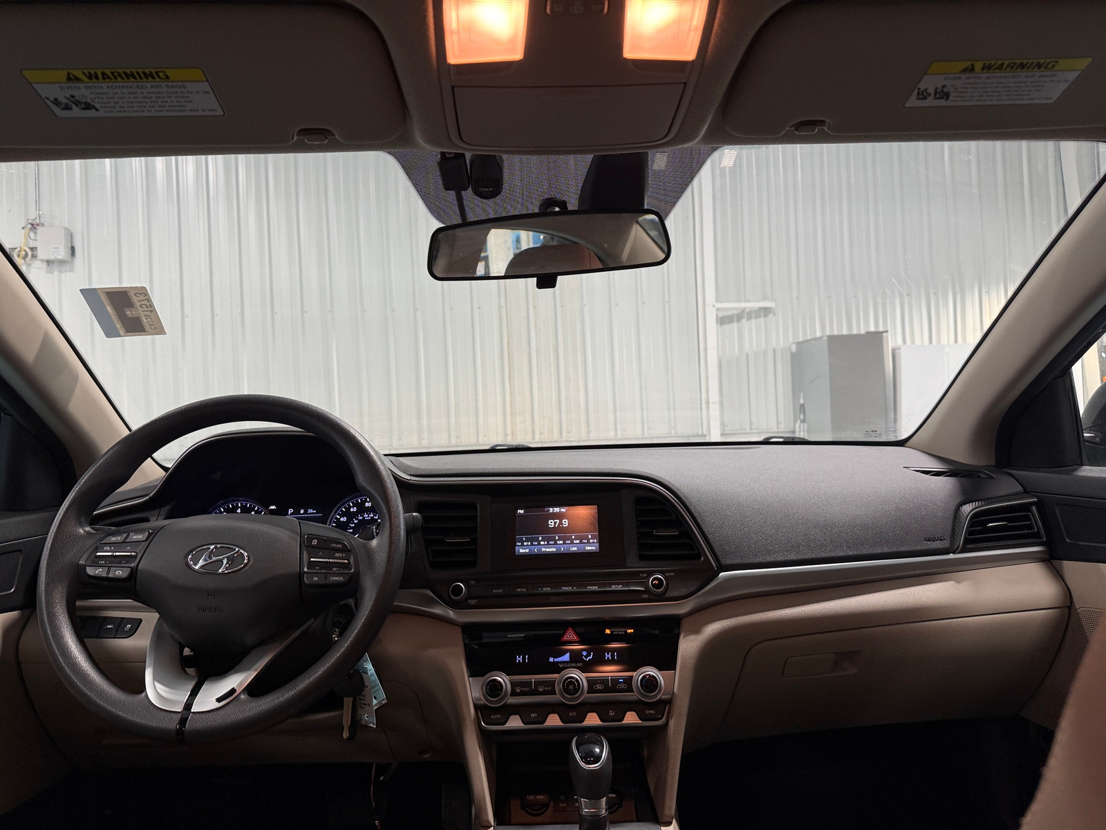 Thumbnail: 2020 Hyundai Elantra - 3