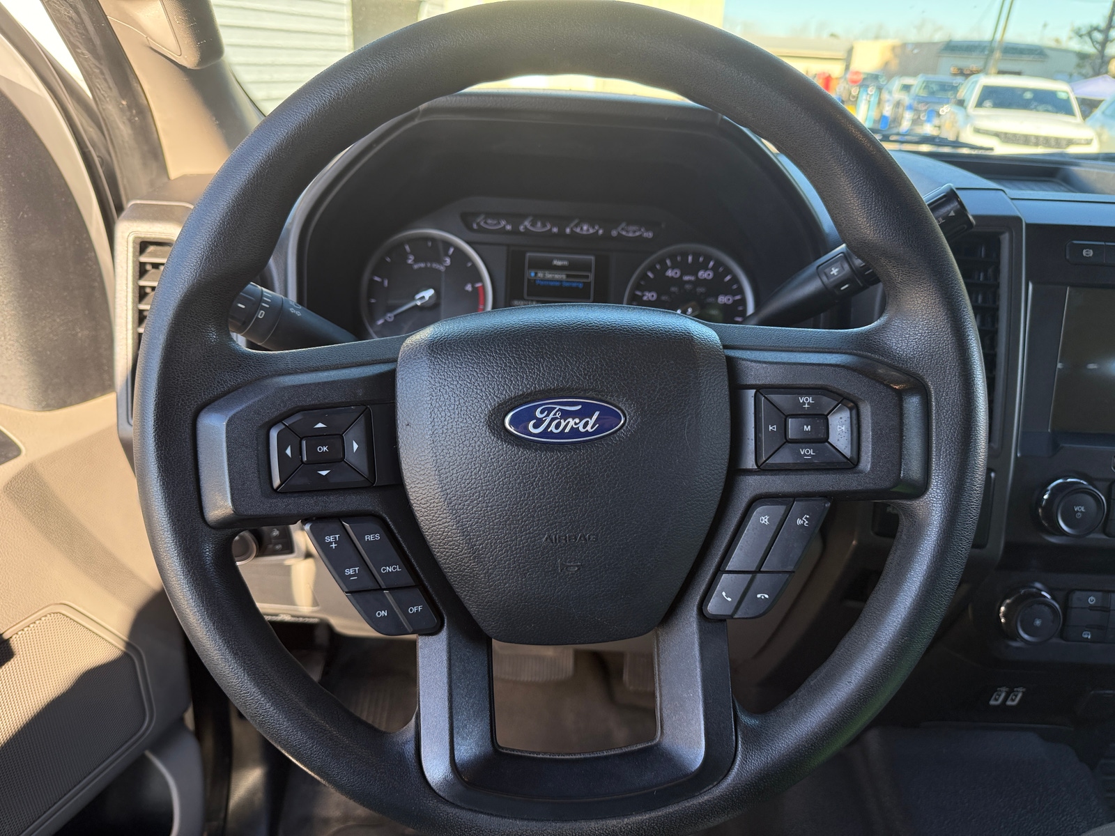 Thumbnail: 2019 Ford Econoline - 5