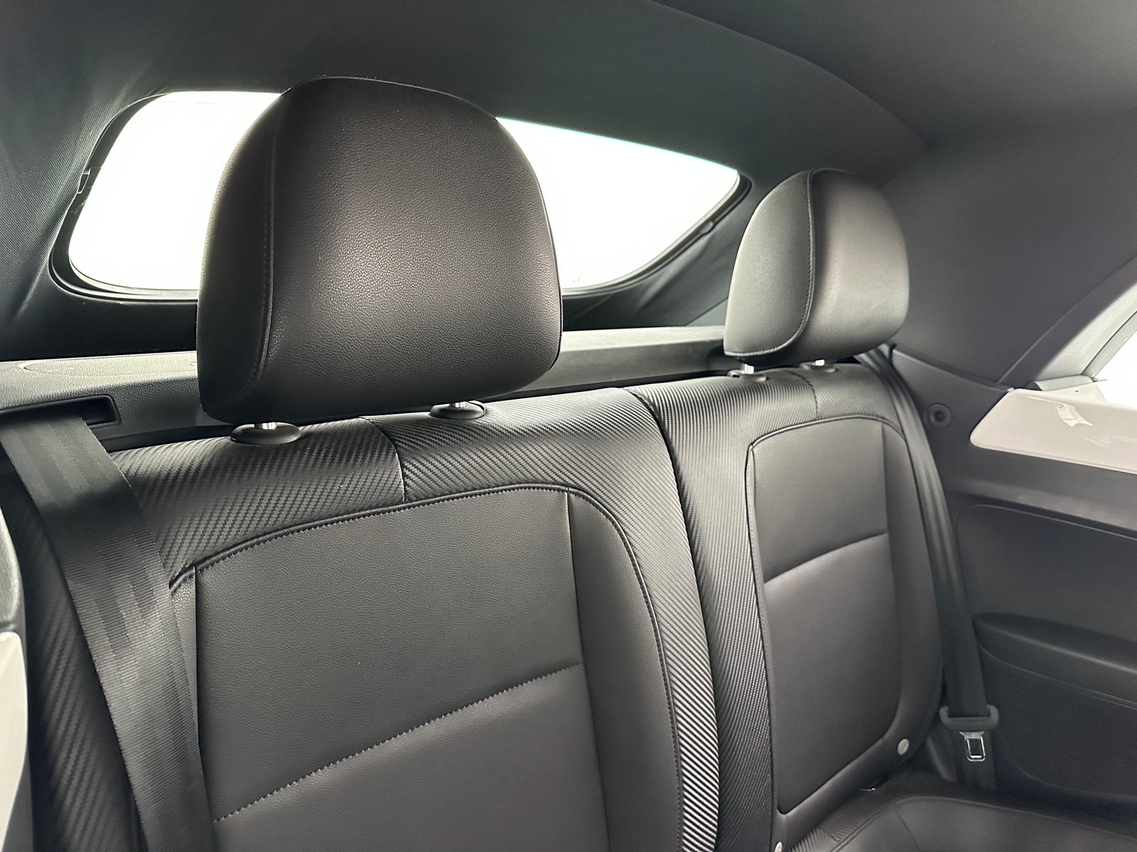 Thumbnail: 2013 Volkswagen Beetle - 5