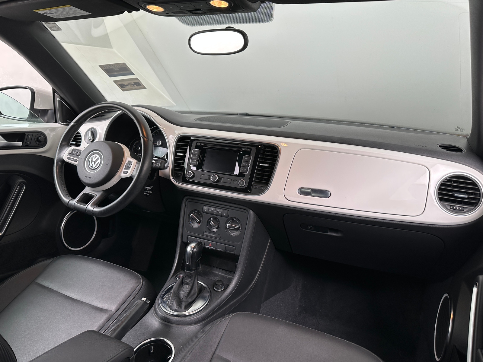 Thumbnail: 2013 Volkswagen Beetle - 2