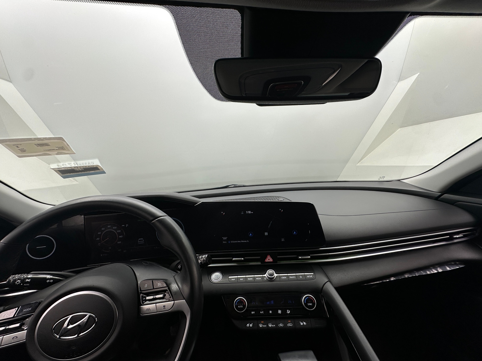 Thumbnail: 2022 Hyundai Elantra - 3