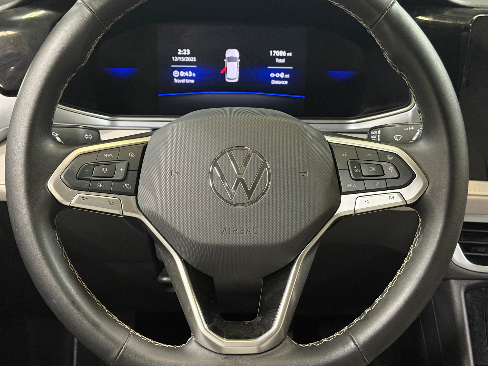 Thumbnail: 2025 Volkswagen Taos - 5