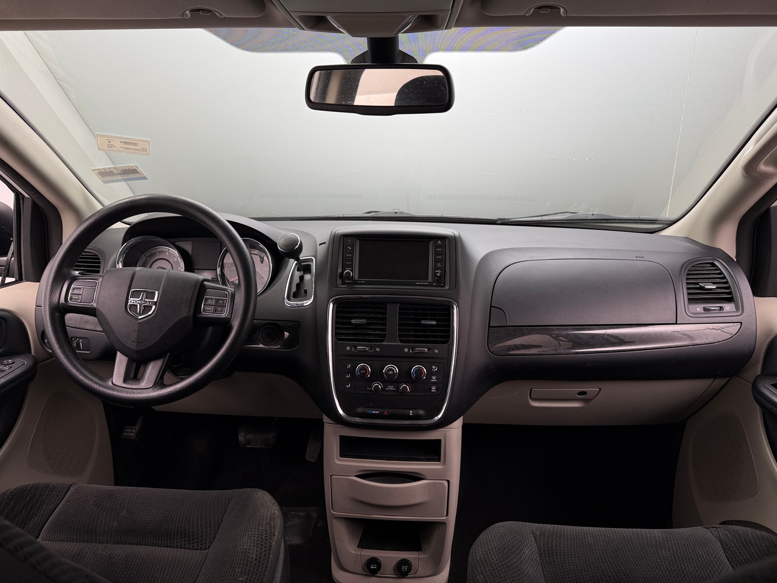 Thumbnail: 2020 Dodge Grand Caravan - 3