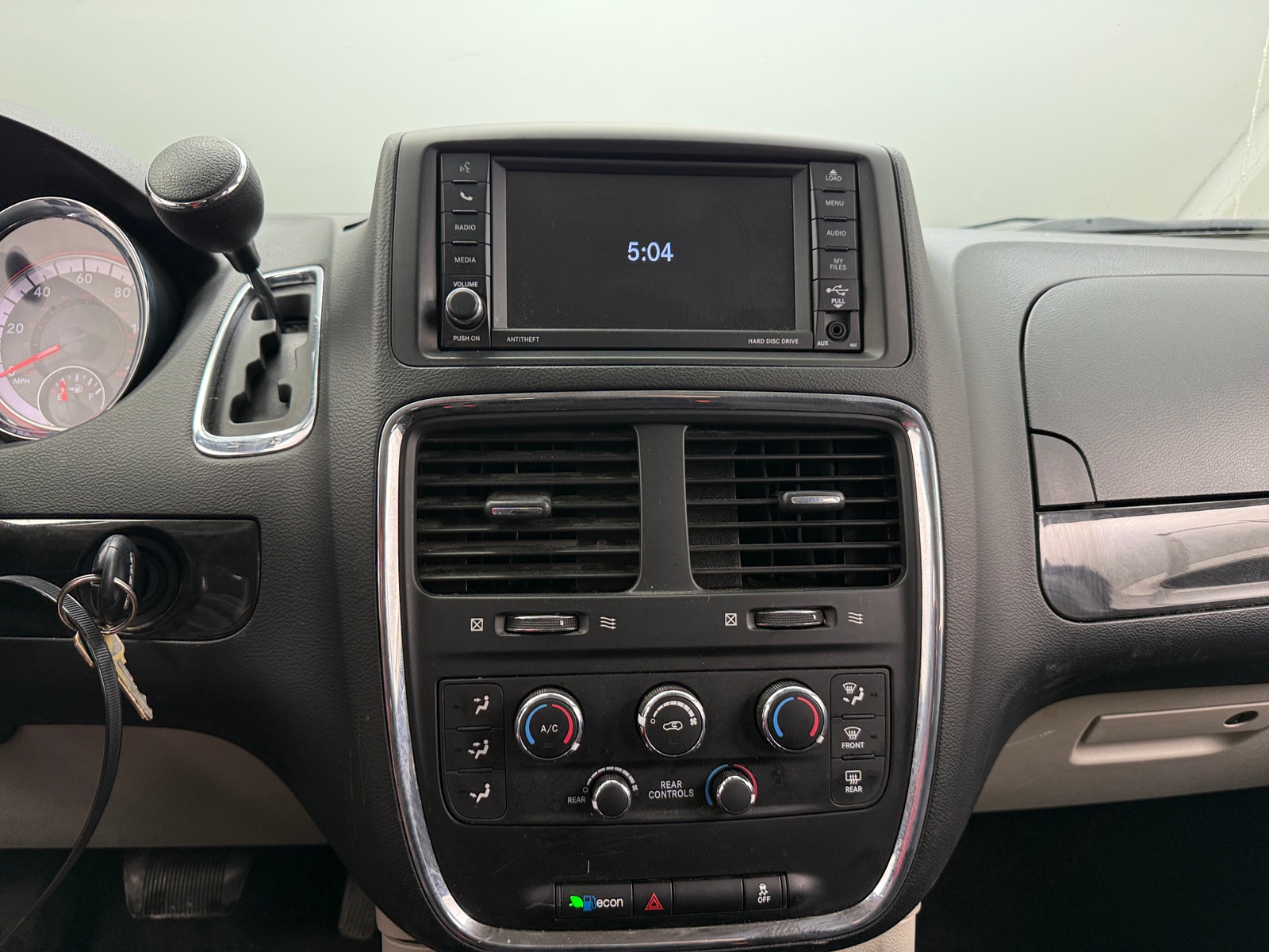 Thumbnail: 2020 Dodge Grand Caravan - 4