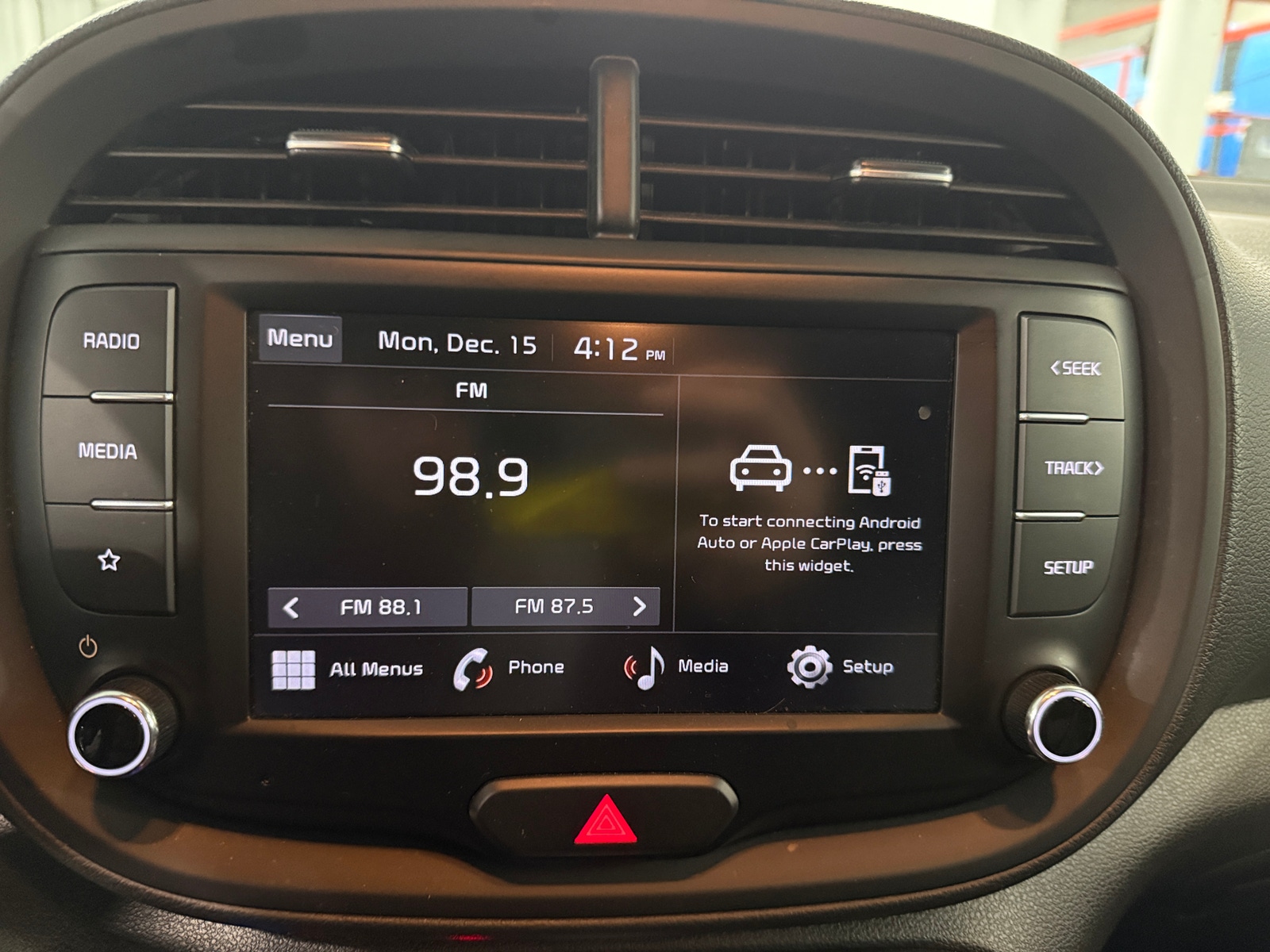 Thumbnail: 2023 Kia Soul - 4