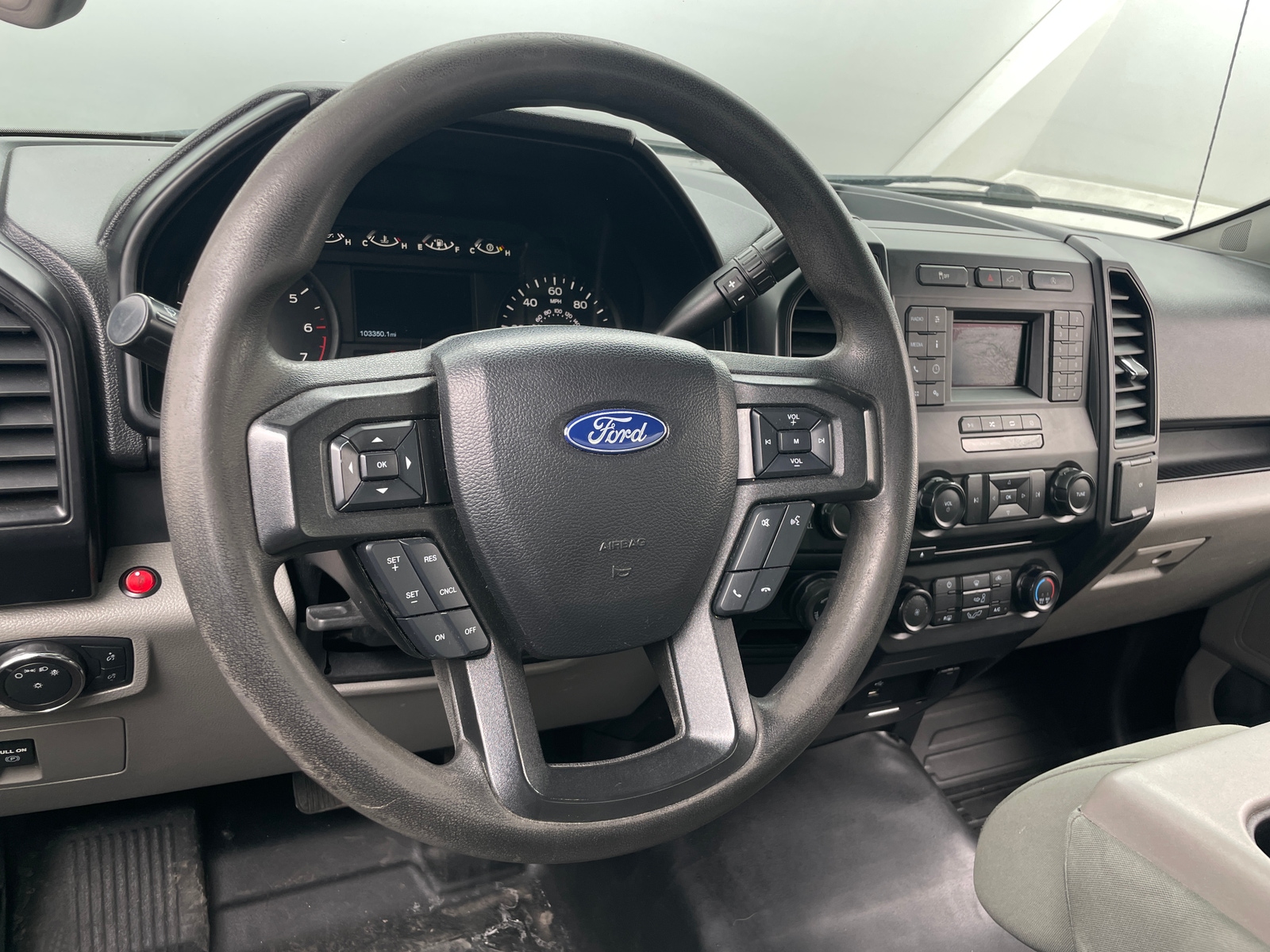 Thumbnail: 2018 Ford Econoline - 5