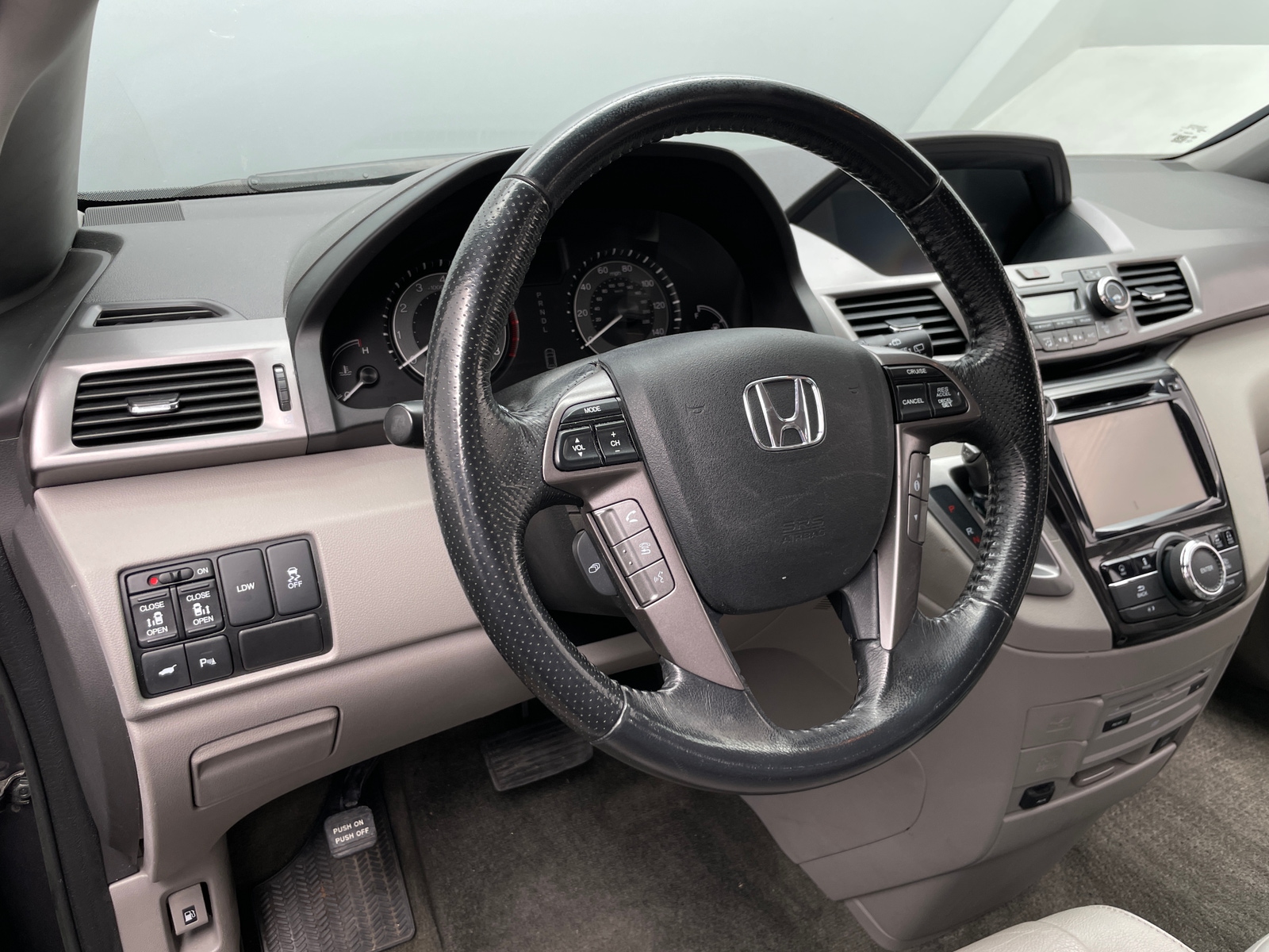 Thumbnail: 2017 Honda Odyssey - 4