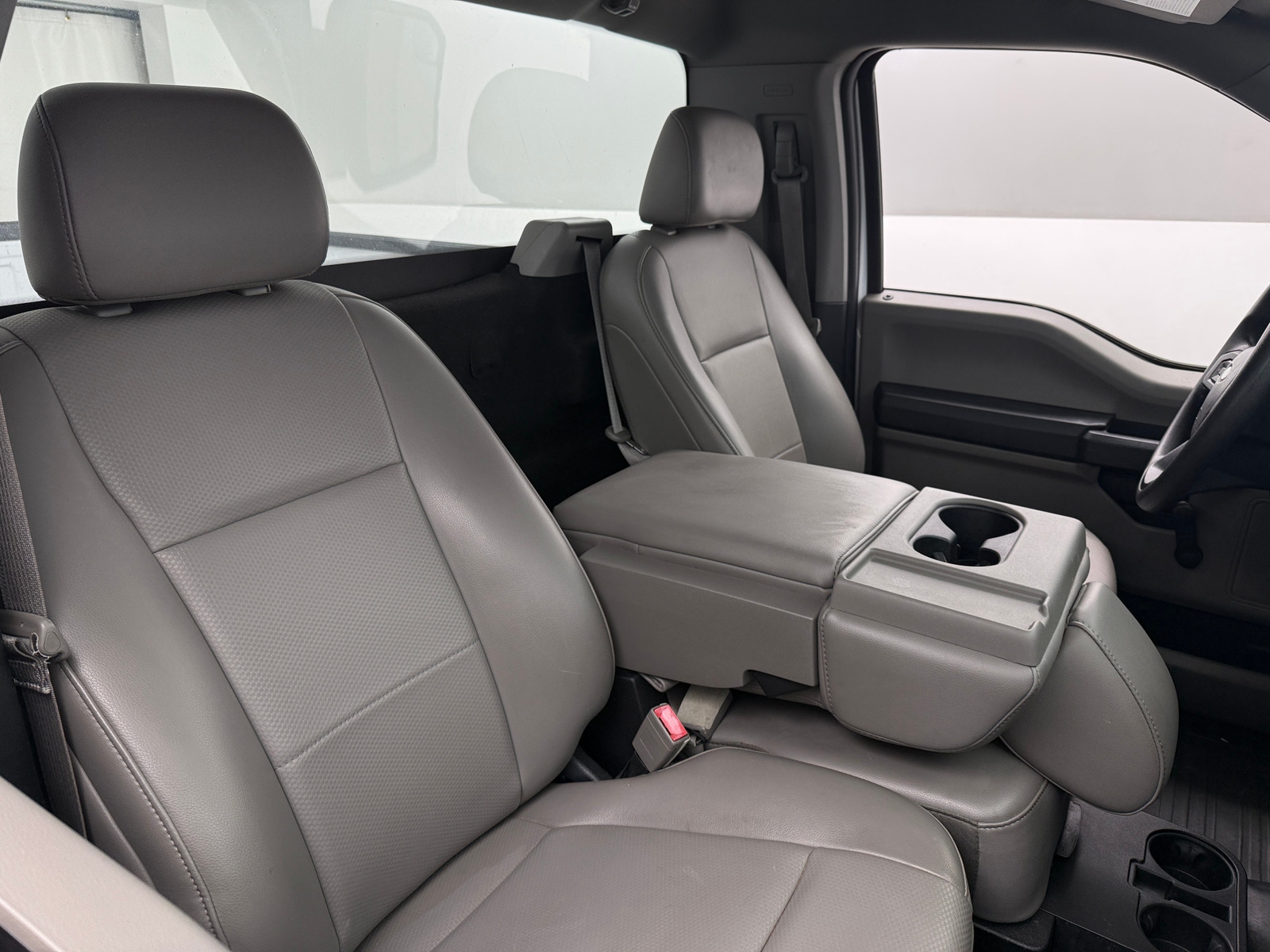 Thumbnail: 2019 Ford Econoline - 2