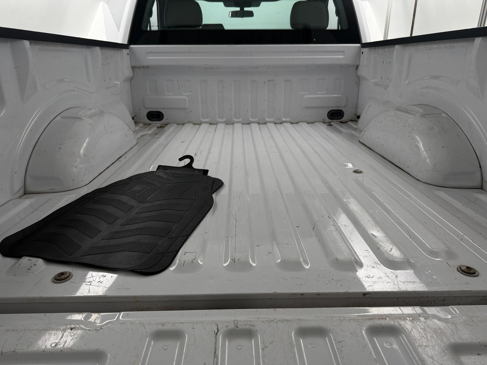 Thumbnail: 2019 Ford Econoline - 5