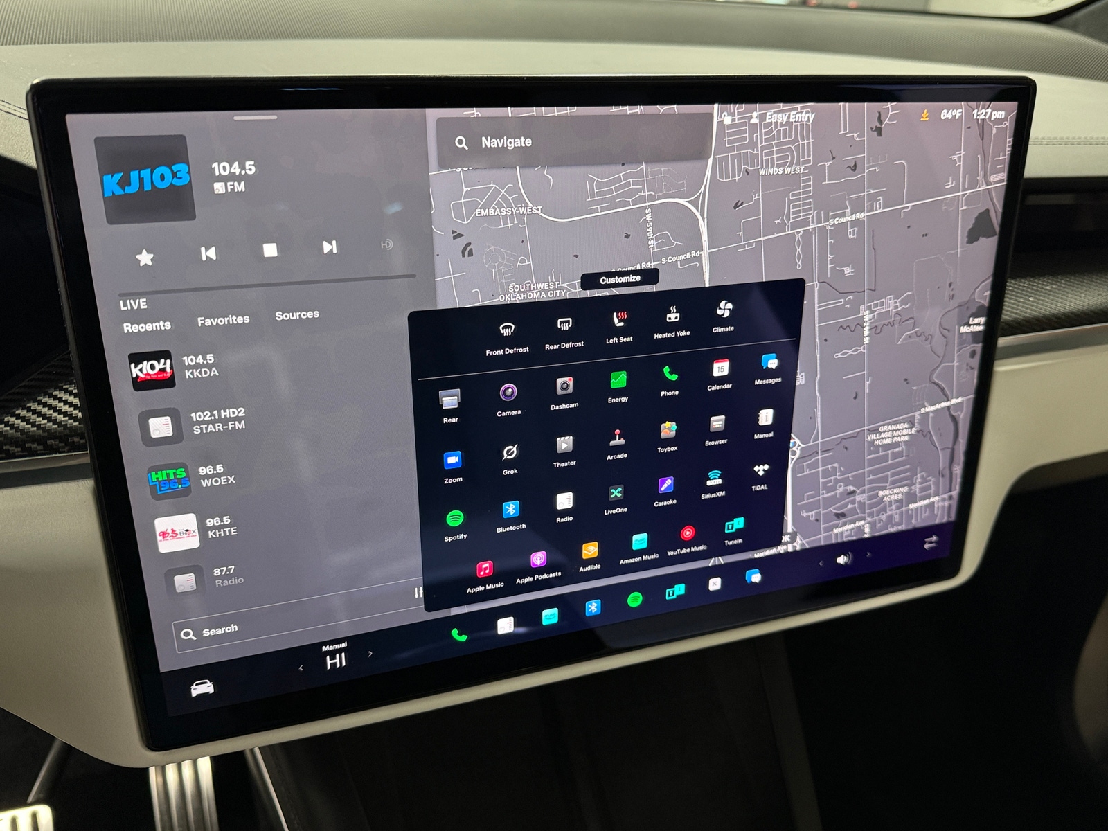 Thumbnail: 2022 Tesla Model X - 3