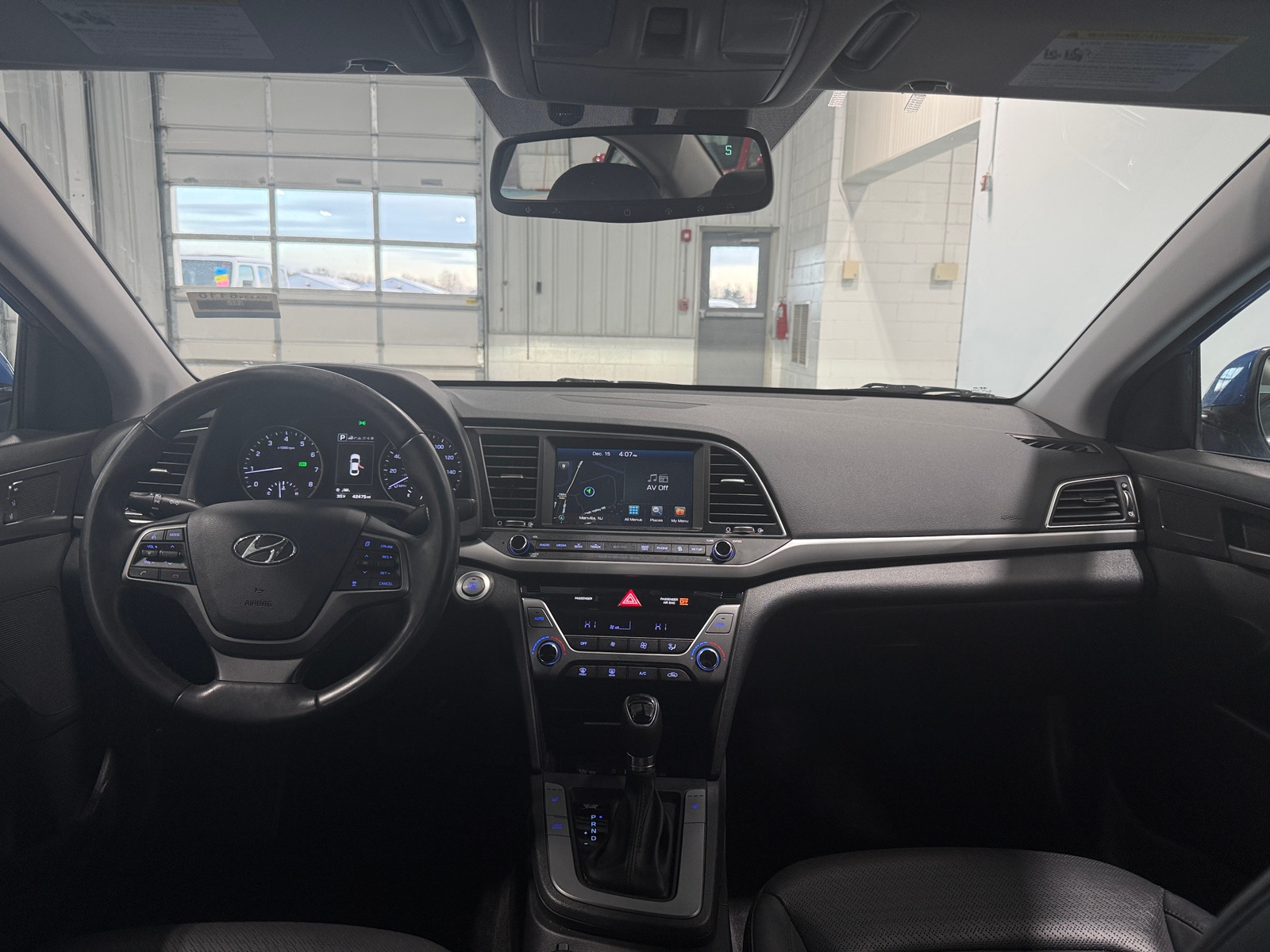 Thumbnail: 2017 Hyundai Elantra - 2