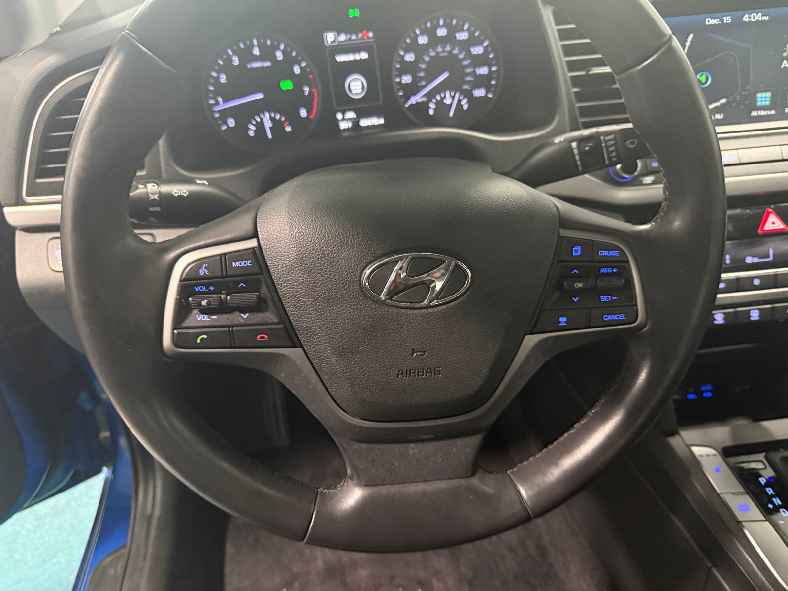 Thumbnail: 2017 Hyundai Elantra - 4