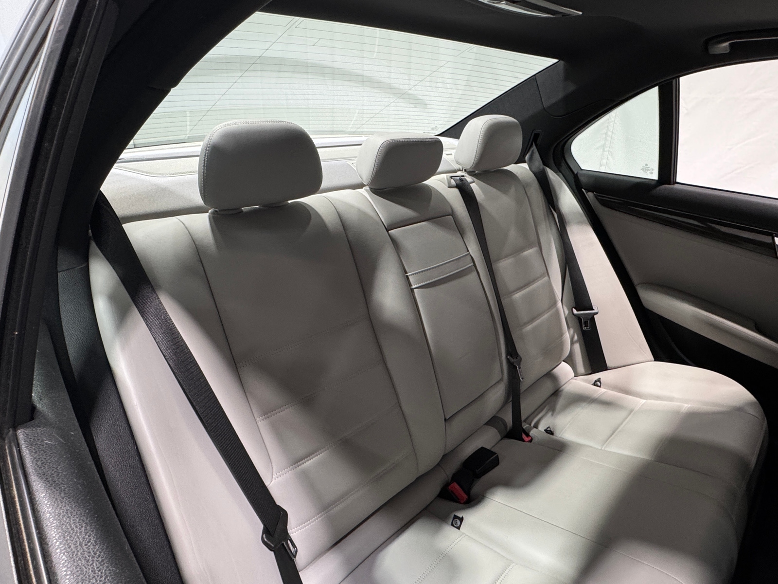 Thumbnail: 2010 Mercedes-Benz C-Class - 5