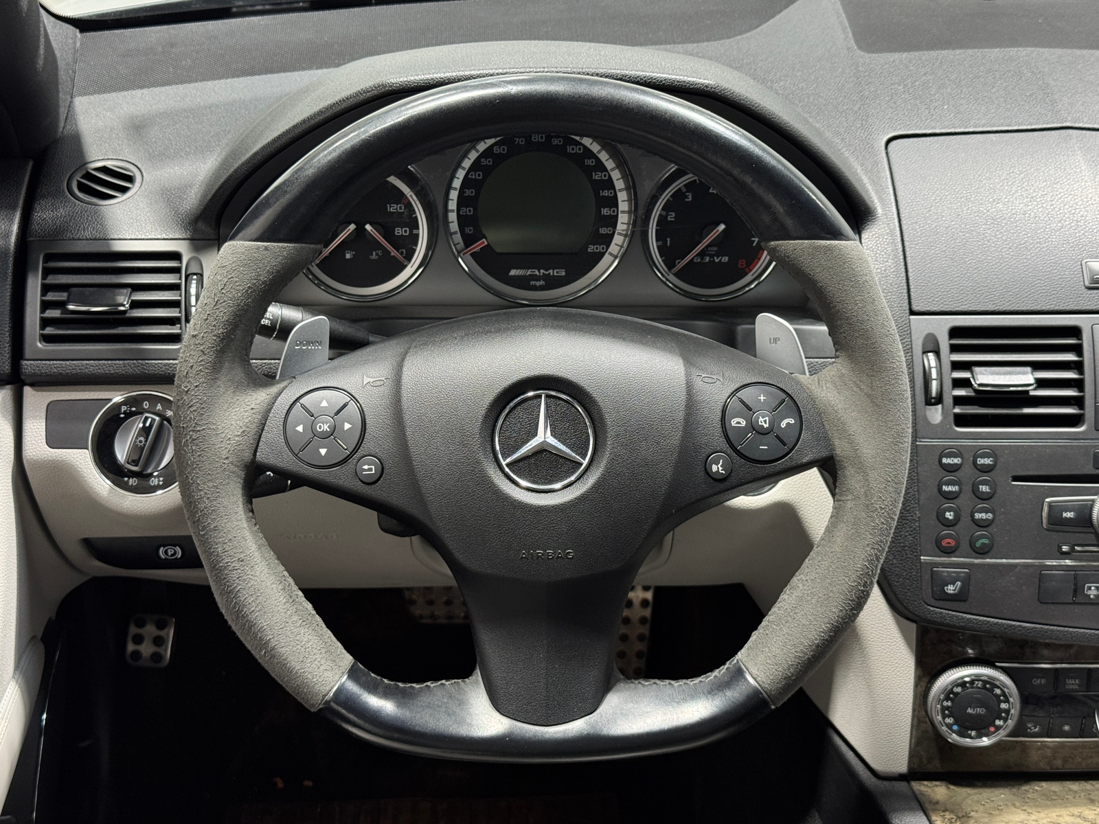 Thumbnail: 2010 Mercedes-Benz C-Class - 4