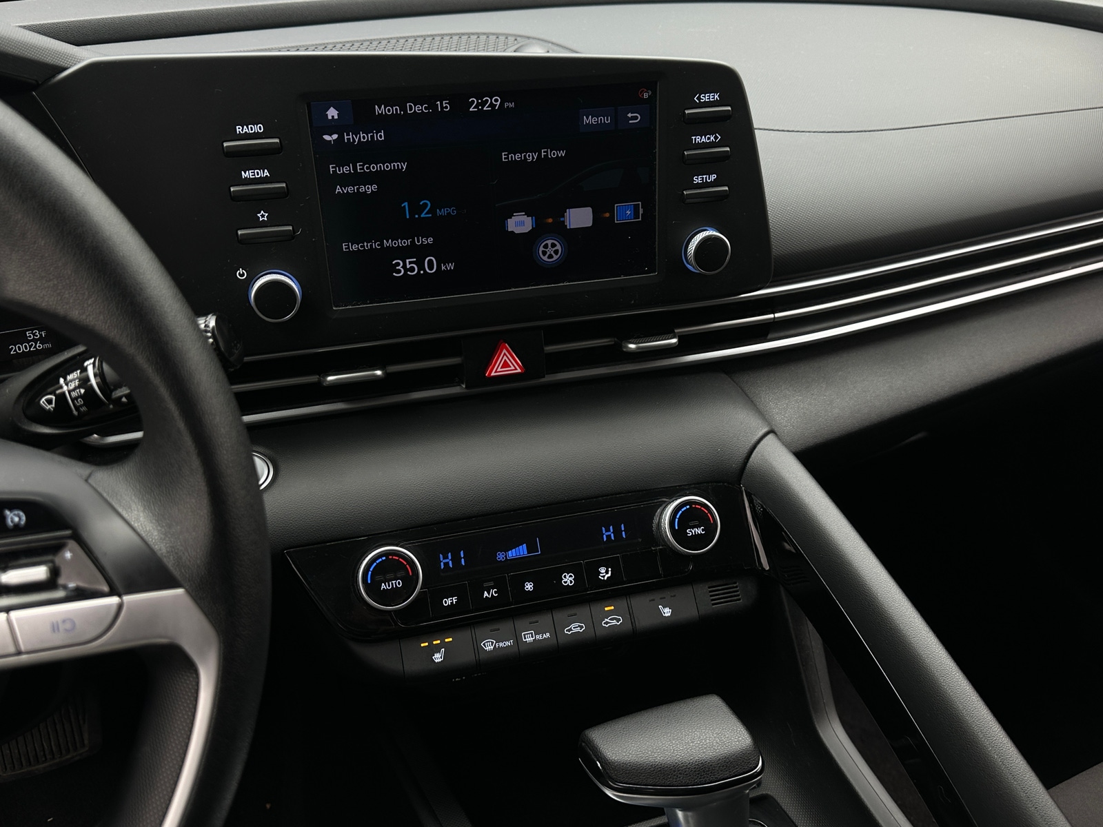 Thumbnail: 2023 Hyundai Elantra - 4