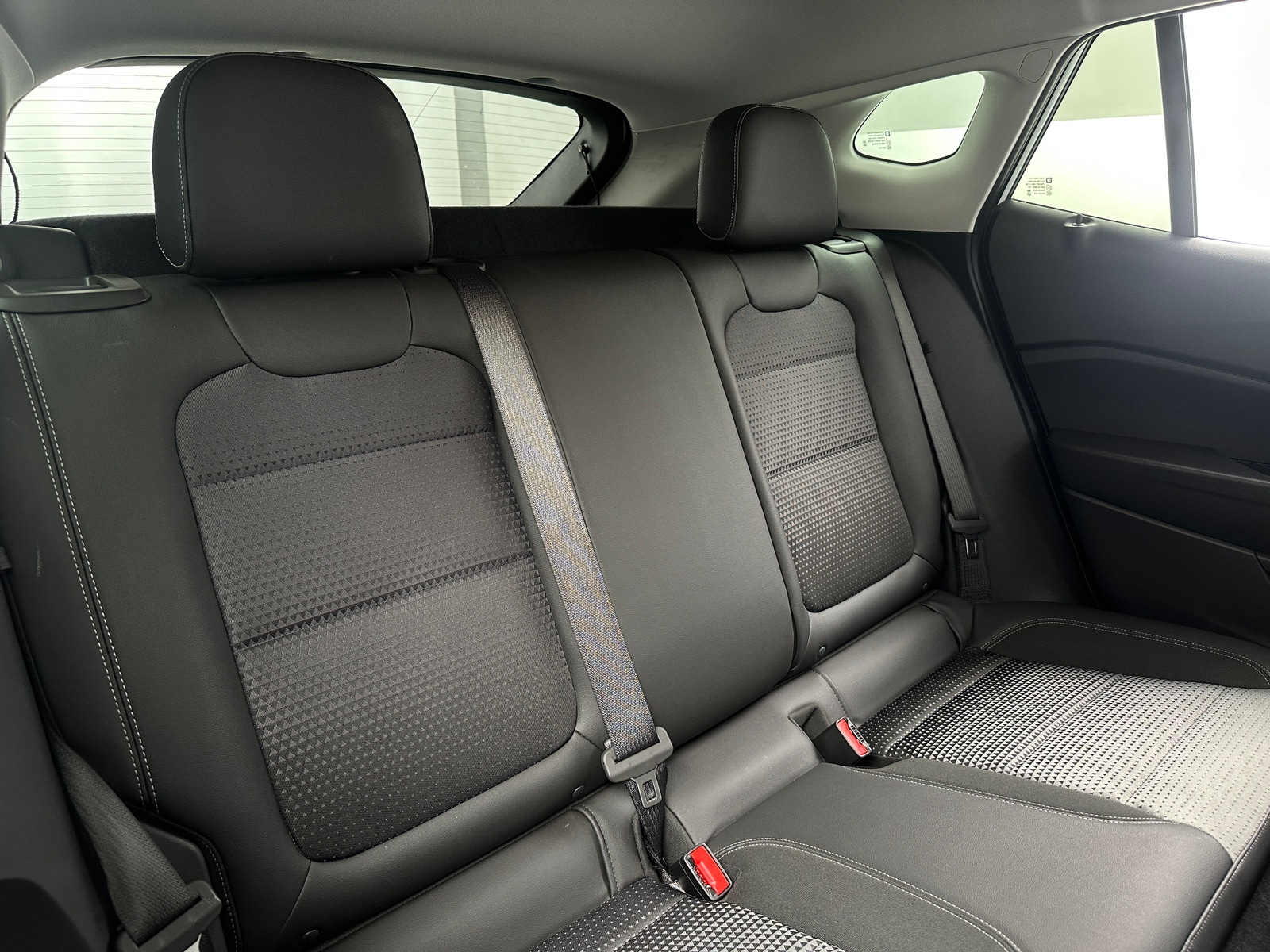 Thumbnail: 2025 Chevrolet Trax - 6