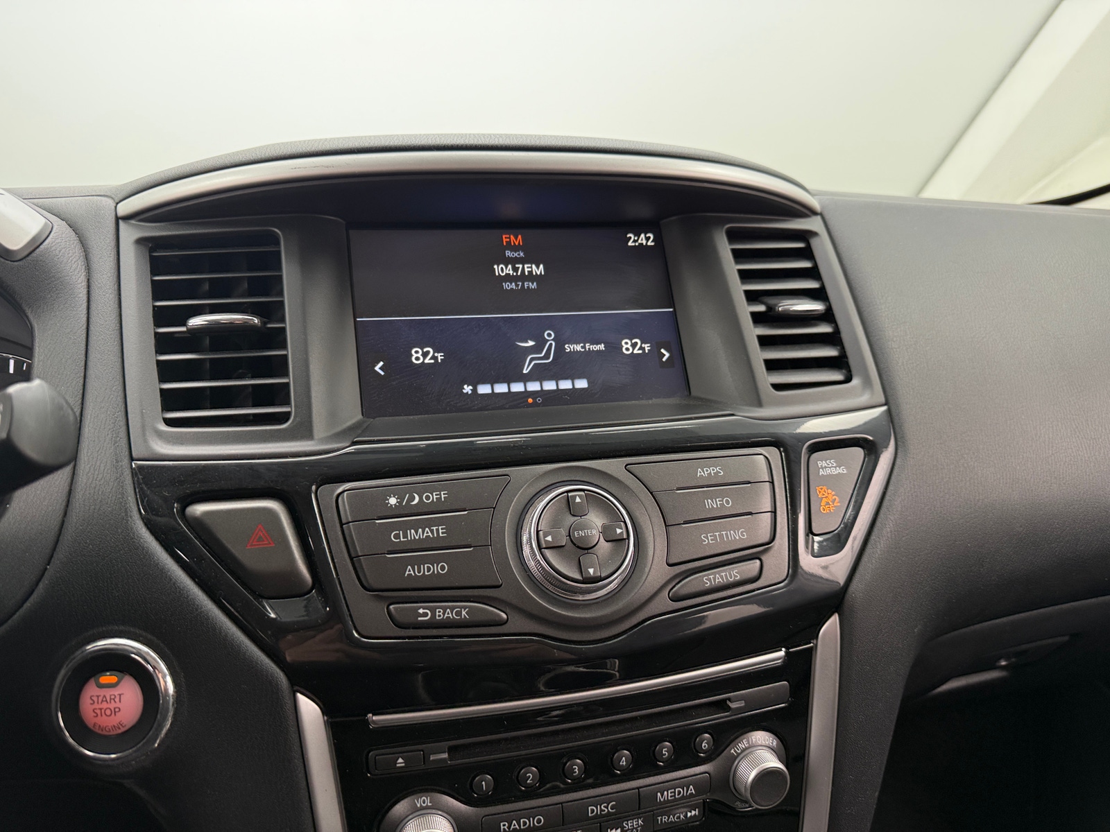 Thumbnail: 2020 Nissan Pathfinder - 4