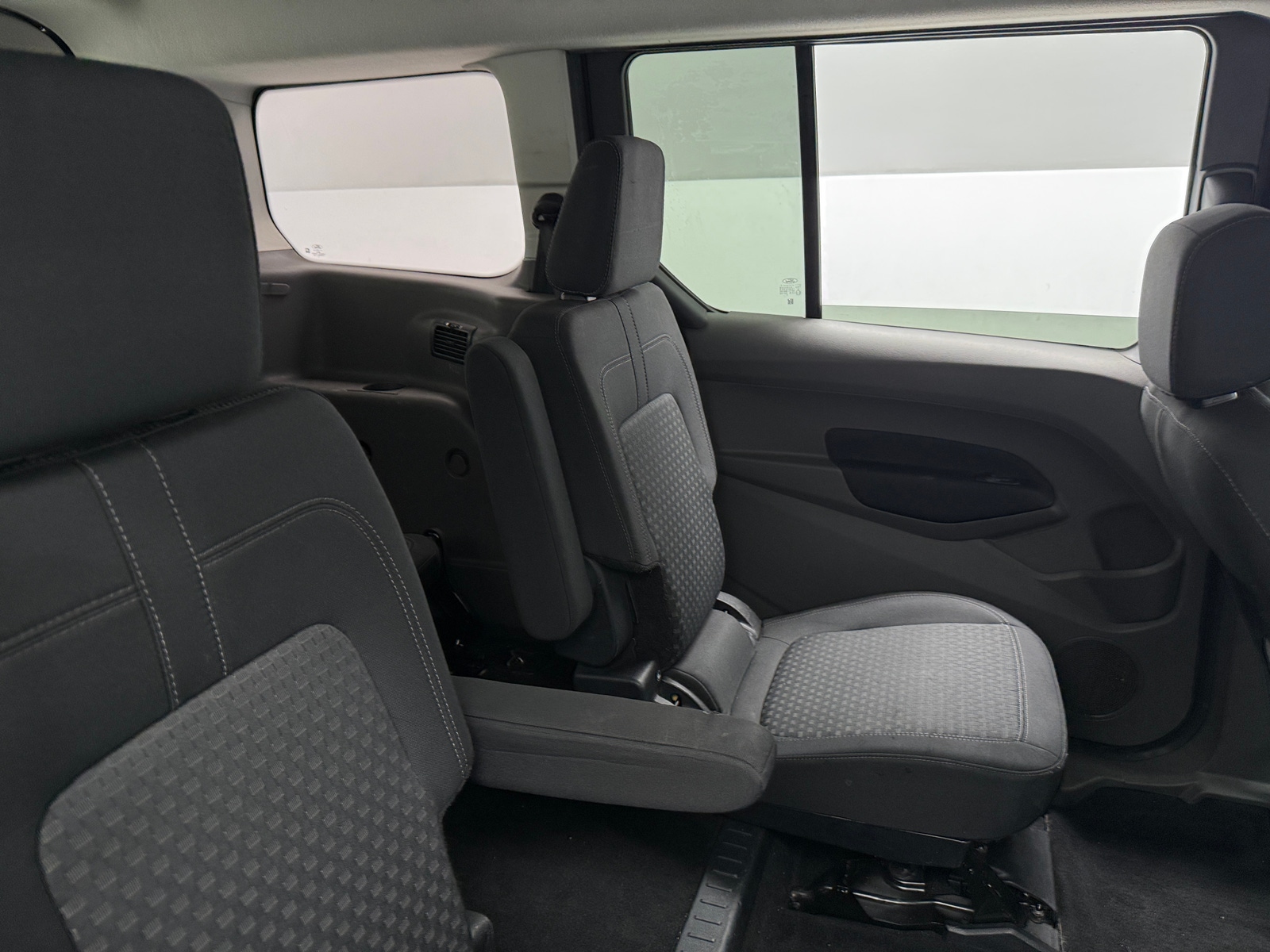 Thumbnail: 2021 Ford Transit Series - 6