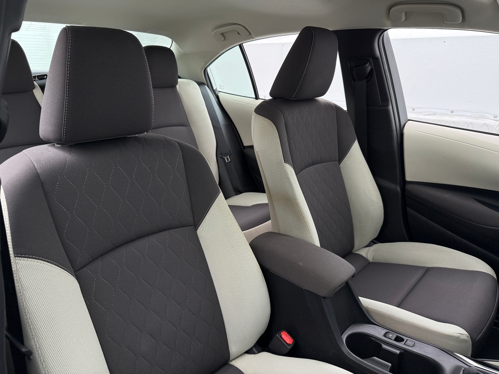 Thumbnail: 2025 Toyota Corolla - 2