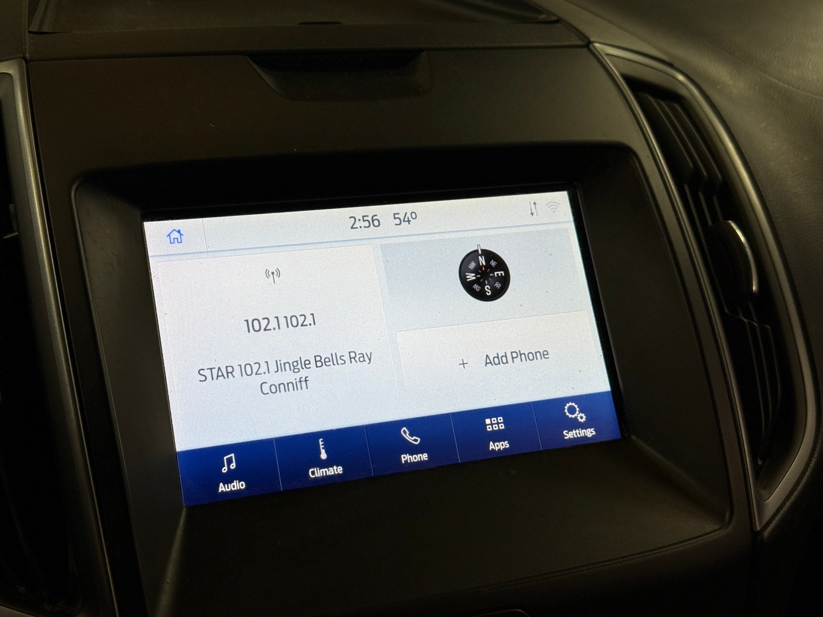 Thumbnail: 2020 Ford Edge - 4