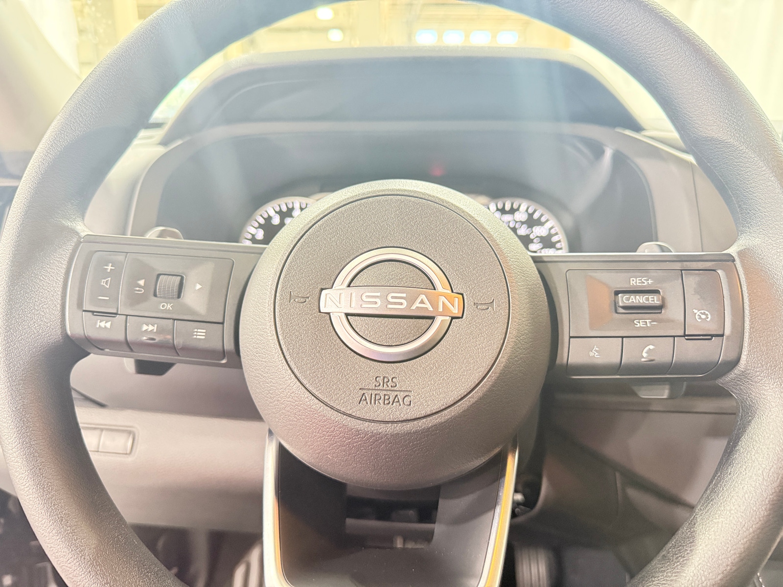 Thumbnail: 2025 Nissan Pathfinder - 5