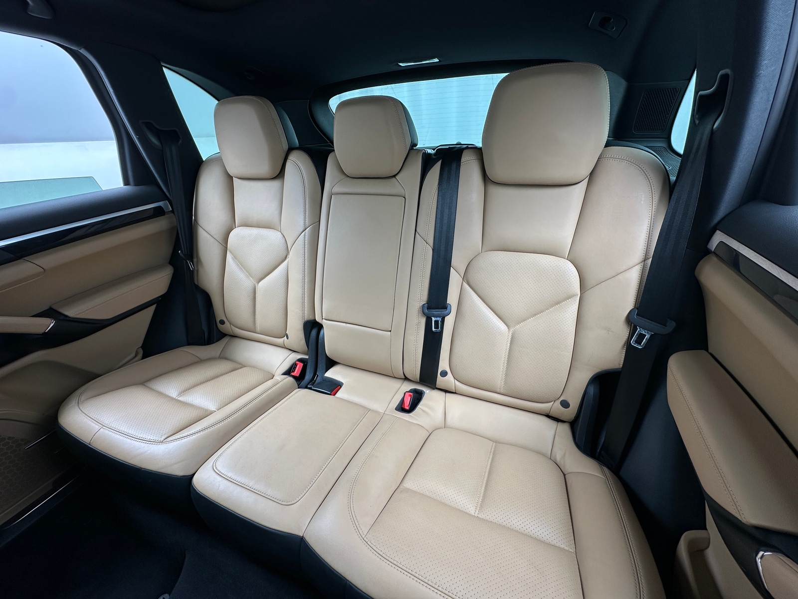 Thumbnail: 2016 Porsche Cayenne - 5