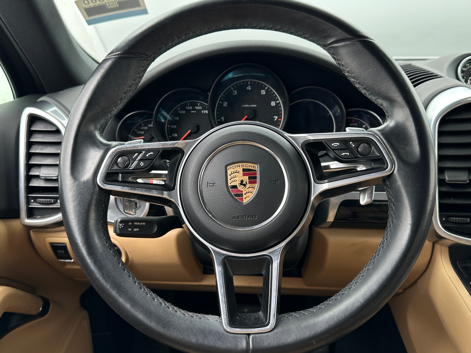 Thumbnail: 2016 Porsche Cayenne - 4