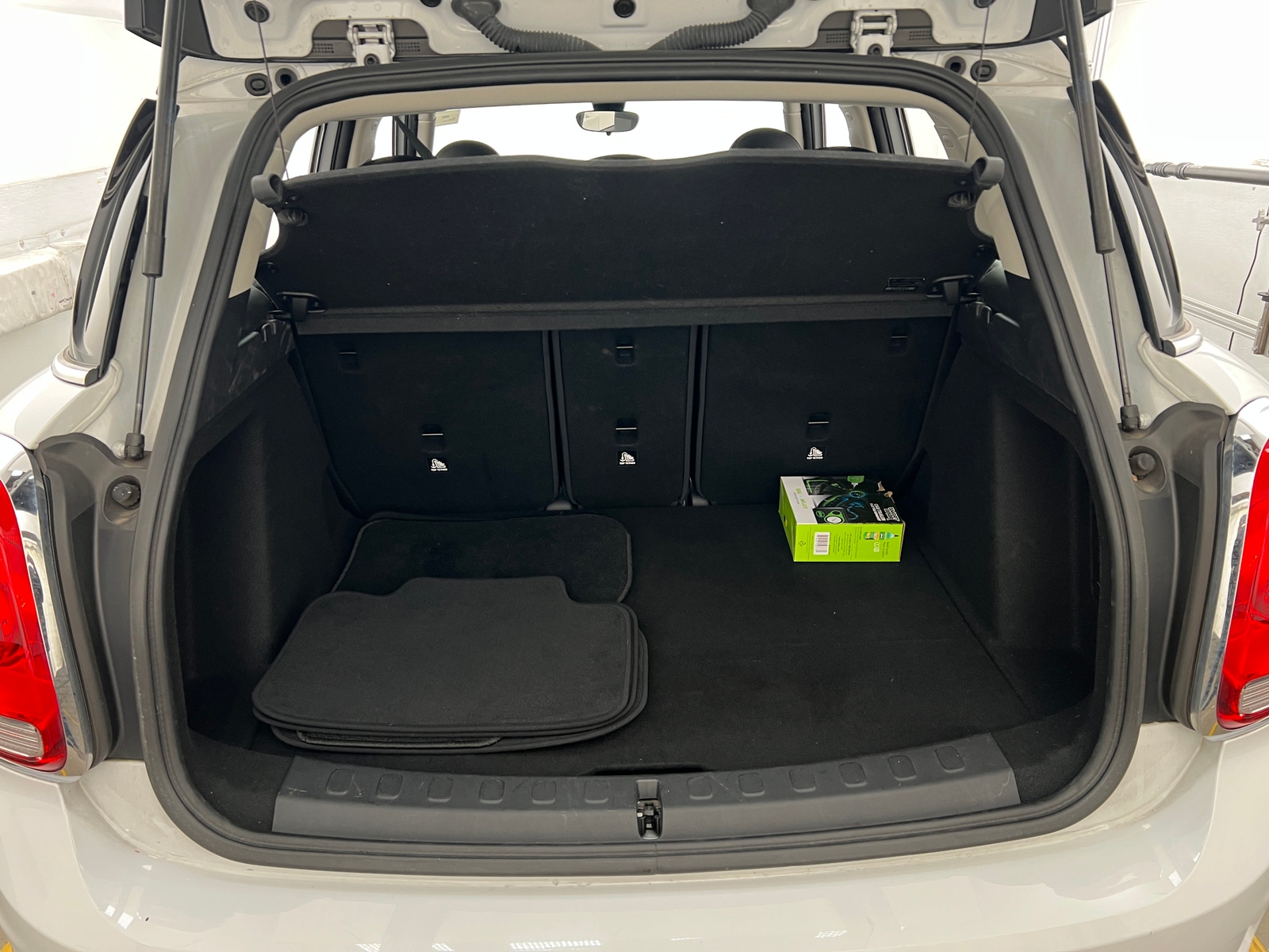 Thumbnail: 2019 MINI Cooper Countryman - 6