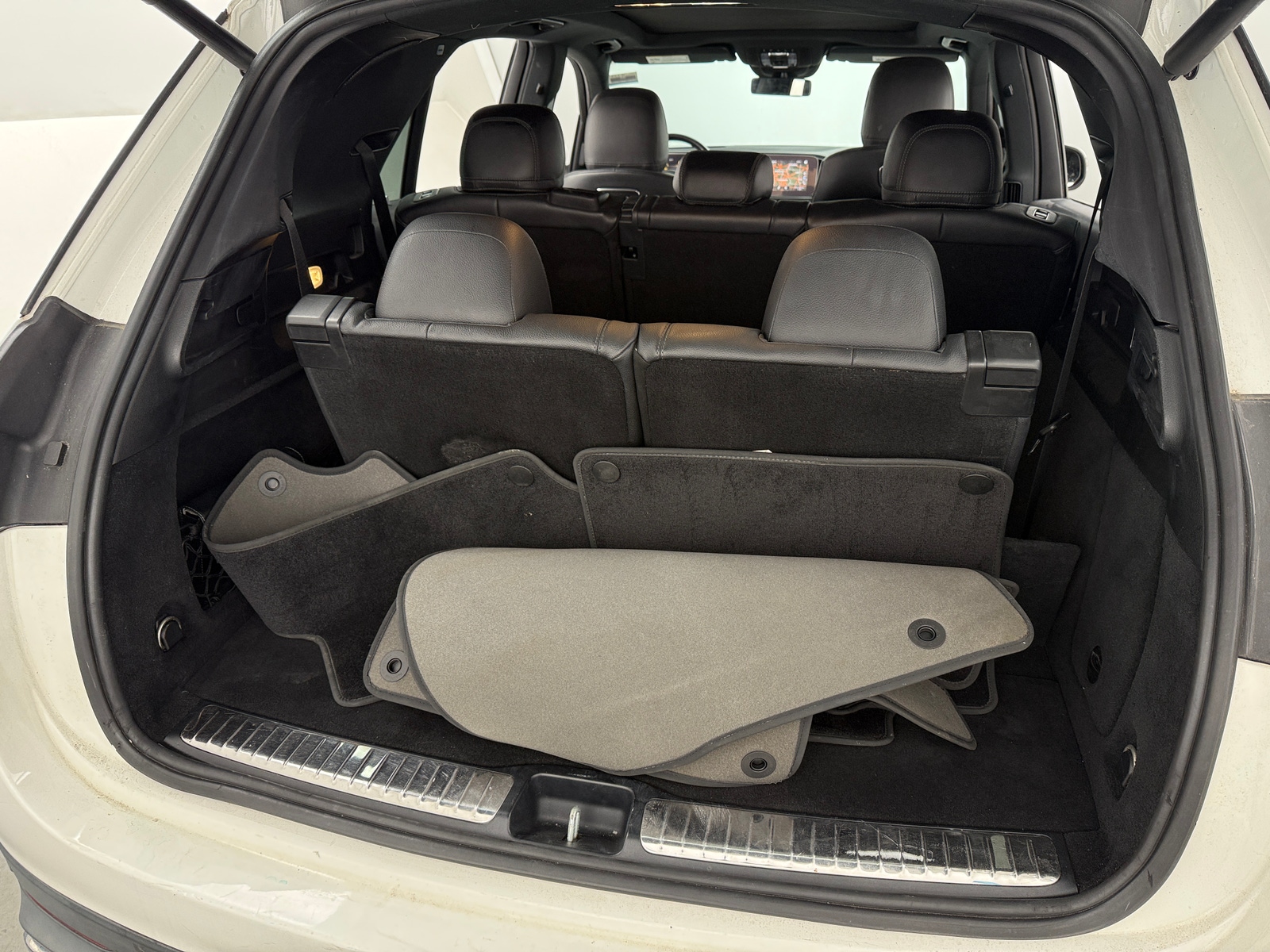 Thumbnail: 2020 Mercedes-Benz GLE - 6